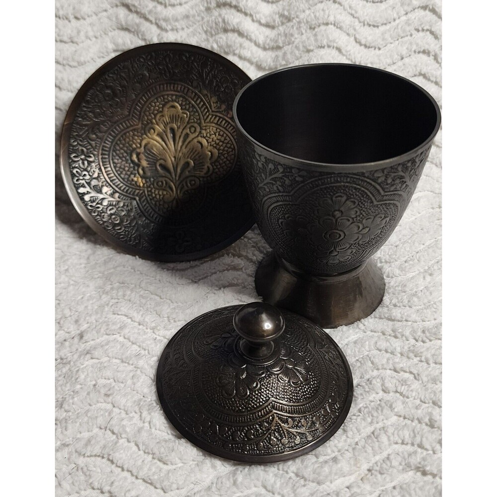 BEAUTIFUL Vintage 3pc BRONZE AntiqueBrass ETCHED 5"TrinketBox Lid 4"Saucer INDIA - Picture 2 of 16